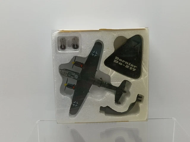 ATLAS BOMBARDIERS ET GEANTS DU CIEL 1:144 AVION AVRO LANCASTER ADMIRAL