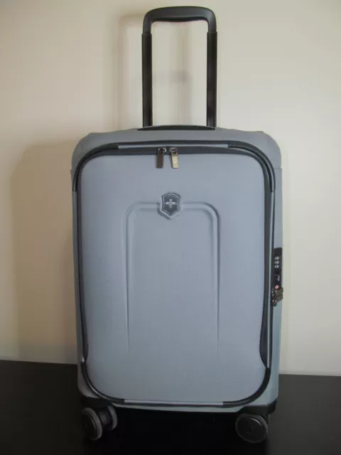 Victorinox Luggage Nova Dove Gray 23" Carry On+ Spinner, TSA  Lock, USB Port-NWT