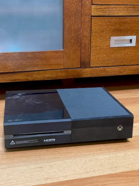 Xbox One Console 500GB [Model Number:1540]