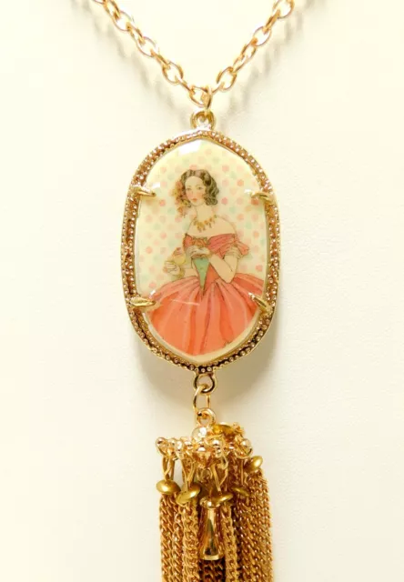 GOLD TONE, GEORGIAN Lady Portrait Resin Tassel Pendant Necklace 32
