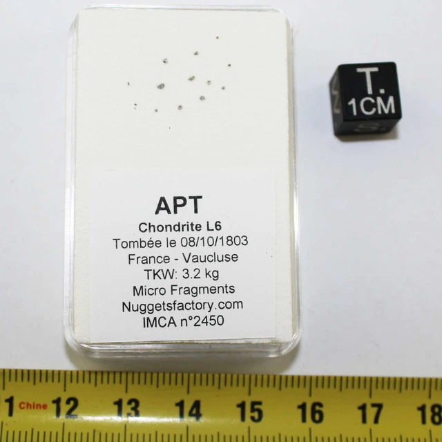 Pickup Frammenti Da Meteorite Apt Nel Una Boite-Chondrite L6 (001)