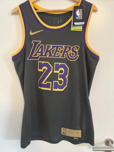 Nike 2020/2021 Los  Angeles Lakers LeBron James Earned Edition Trikot Gr. M Neu