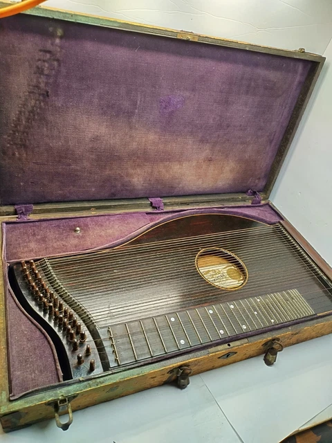 Zither Heaven Black Walnut Bowed Psaltery w/22 Strings made in the