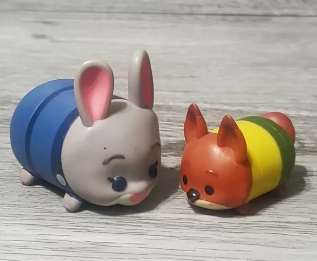 Disney Tsum Tsum Vinyl Toys Mini Figures, Zootopia-Nick Wide & Judy Hoops