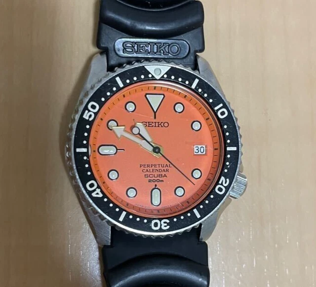 SEIKO セイコーパーペチュアルカレンダー 8F35-00A0 オレンジ セイコー