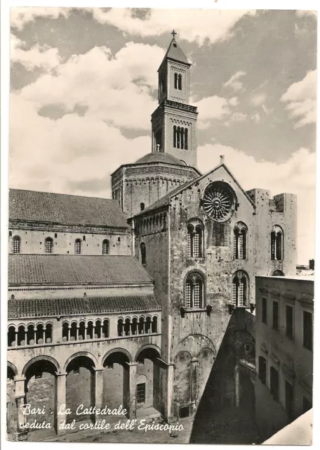 BARI [195] - BARI La Cattedrale veduta dal cortile dell'Episcopio - FG/Non Vg