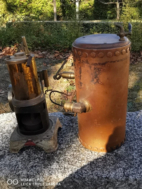 Ancienne Machine à Vapeur En Tôle - 20,5 X 21 Cm - Occasion
