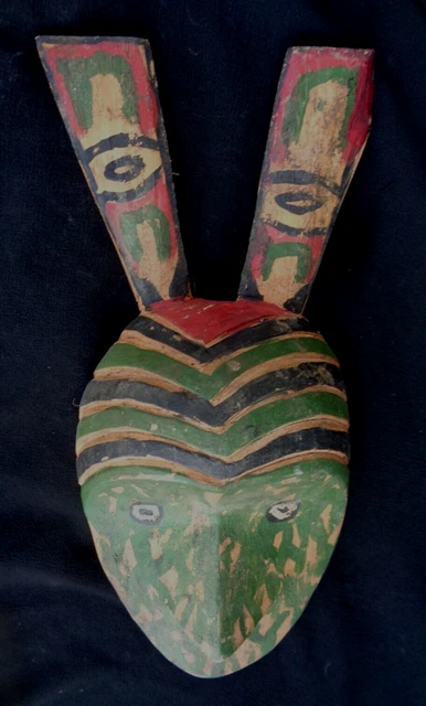 Tribal Art fine Inuit  mask wood  34 cm
