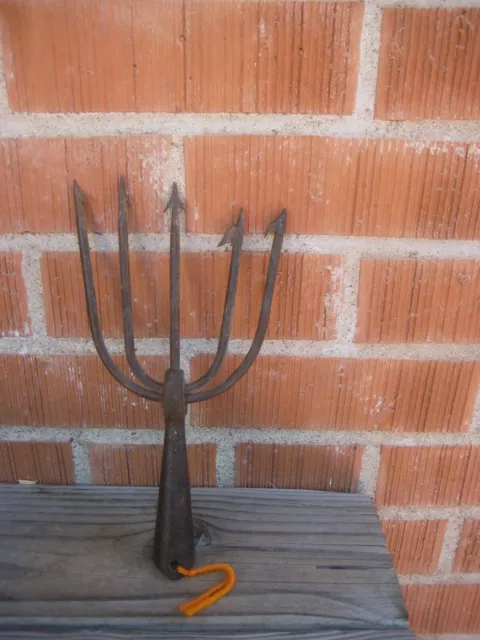 Antique 5 - Tine Prong ** Fish Eel Frog Gog Spear Head Tool Rusted Art Decor USA Antique 5 - Tine Prong ** Fish Eel Frog Gog Spear Head Tool Rusted Art Decor USA