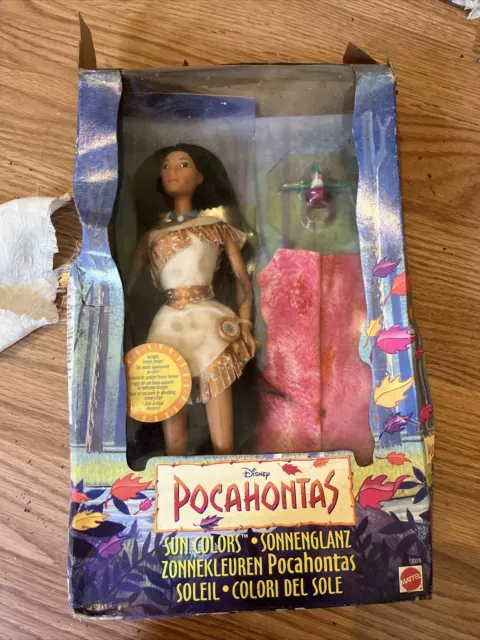 Disney's Pocahontas Sun Colors Doll Mattel 1995