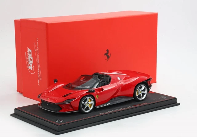 Voitures, camions et fourgons miniatures Mattel 1:18 Ferrari