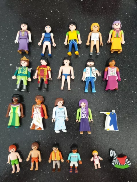 Playmobil Figurine Lot 4 Personnage Famille Parents + Fillette +