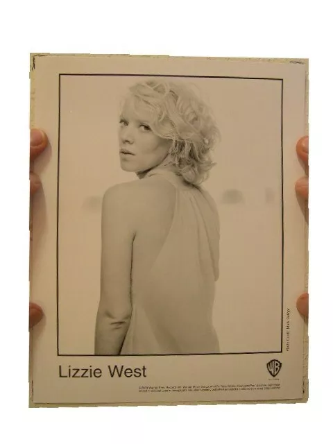 Lizzie West Press Kit Photo