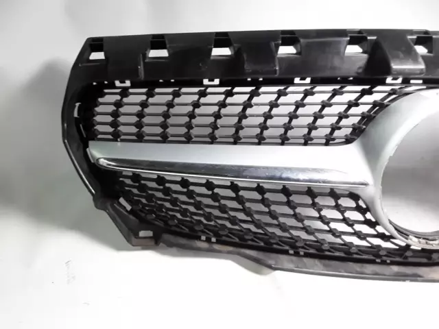 MERCEDES CLA A117 2015-  Kühlergrill A1178881160 2