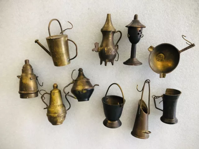 10 pcs Vintage brass miniature lot kitchen/ fireplace hanging items ~ doll house