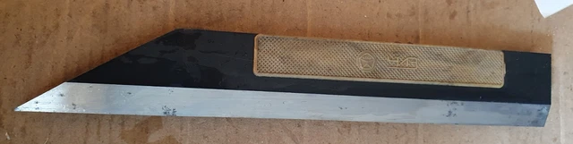 Precision Machinist's Straight Edge 200 mm - 7.87" with double-sided bevel.