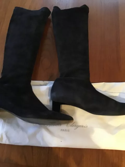 Robert Clergerie 91/2 navy stretch suede boots to knee