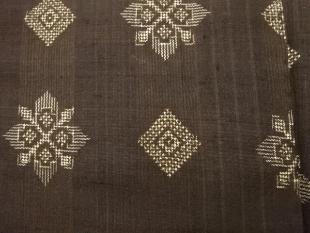 6677457: Japanese Kimono / Antique Haori / Doro Oshima Tsumugi / Woven Flower &