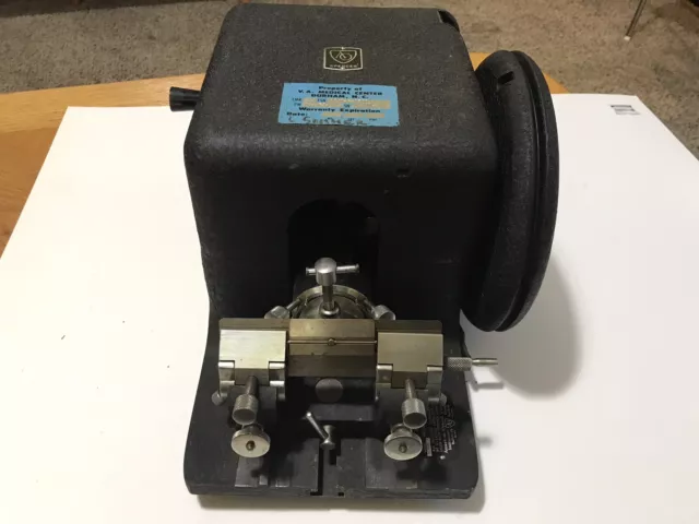 American Optical Spencer 820 Benchtop Manual Rotary Microtome (UNTESTED)