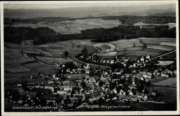 Ak Stammbach in Oberfranken Fichtelgebirge, Fliegeraufnahme - 10571845