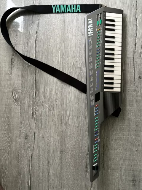 Yamaha Shs-10S Fm Digital Keyboard Keytar Midi Retro Synthesizer Vintage