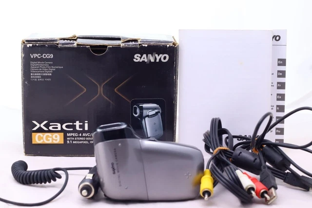 S ORIGINAL BOX] Sanyo Xacti VPC-CG9 Silver Compact Digital