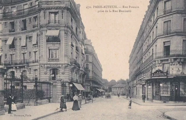 CPA PARIS AUTEUIL Rue Poussin view Rue Donizetti shop GODFRAIN. COMICS MONTMORENCY