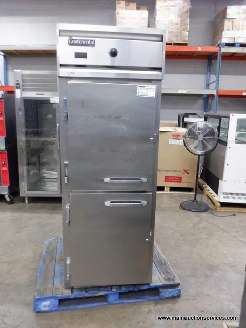 Continental DLIWESSPTHD, 29" 4 Section Pass Thru Door Hot Food Cabinet