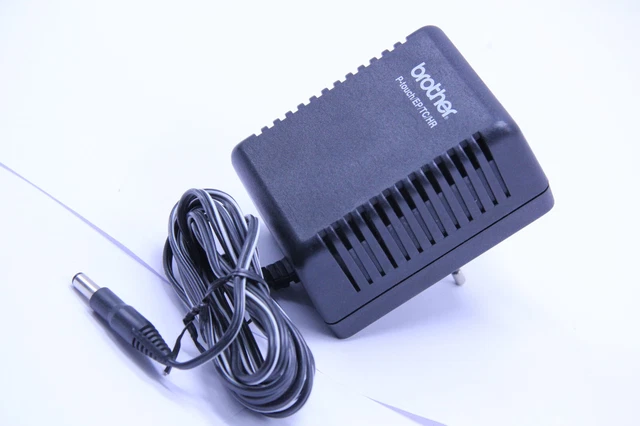 Brother P-touch Netzteil EP/TC/HR Typ A7-1274-1507 7V 1,2A 8,4VA