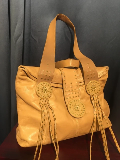 PERLINA Tan Leather Shoulder Medium Size Bag Western Style Pre-Owned