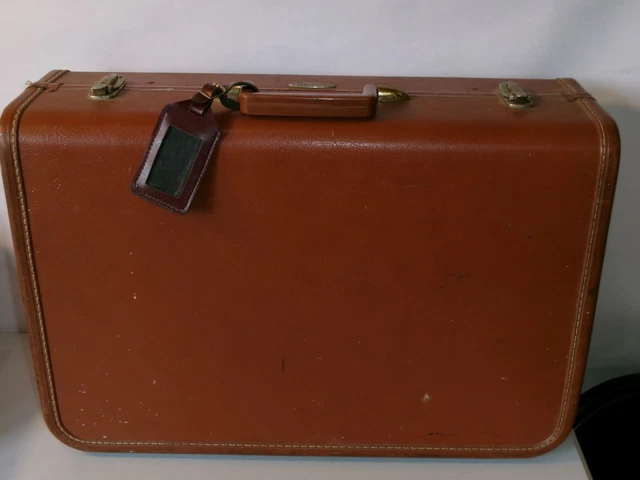 Taperlite Older Style Suitcase