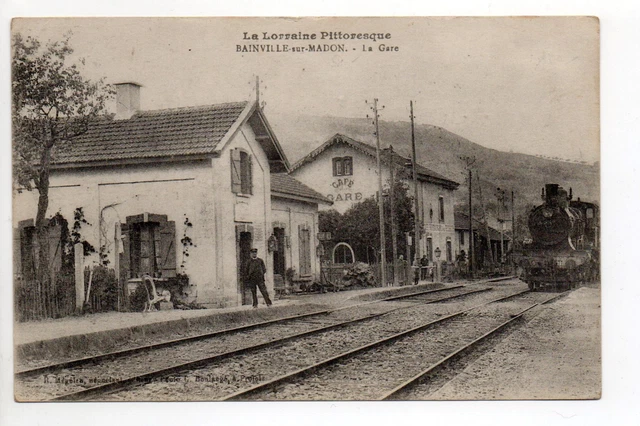 BAINVILLE SUR MADON Meurthe et moselle CPA 54 la gare train arrivant en gare