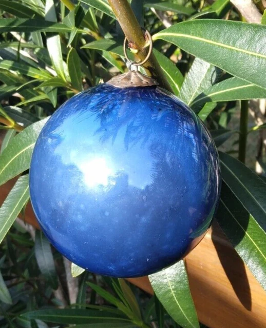 ANCIENNE BOULE DE NOEL EN VERRE EGLOMISE MERCURISE BLEU EPOQUE XIX ème