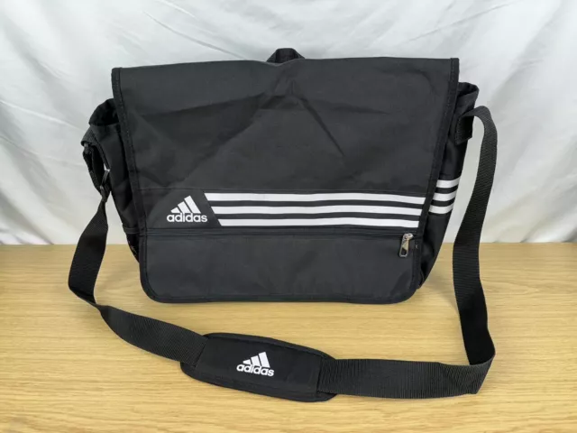 Adidas Umhängetasche / Sporttasche