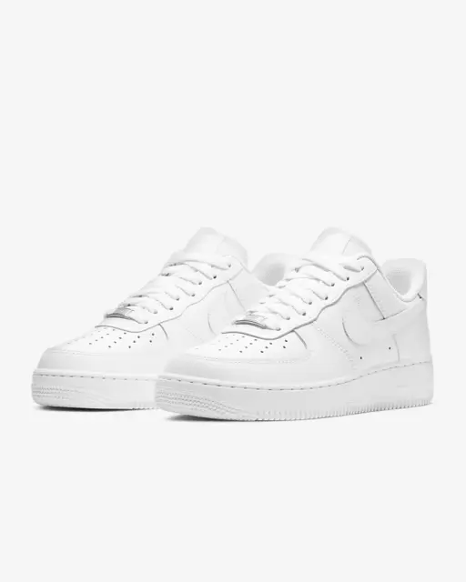 Nike Air Force 1 Low Triple White ‘07 BRAND NEW, MEN AND WOMEN SIZES.