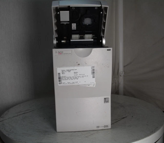 AGILENT 2100 Bioanalyzer G2938A Electrophoresis System SEE NOTES