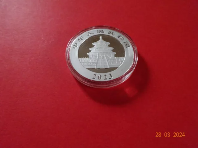 10 yuan China , Panda Silbermünze 2023, in Kapsel, 30 gamm ,999 Silber 2