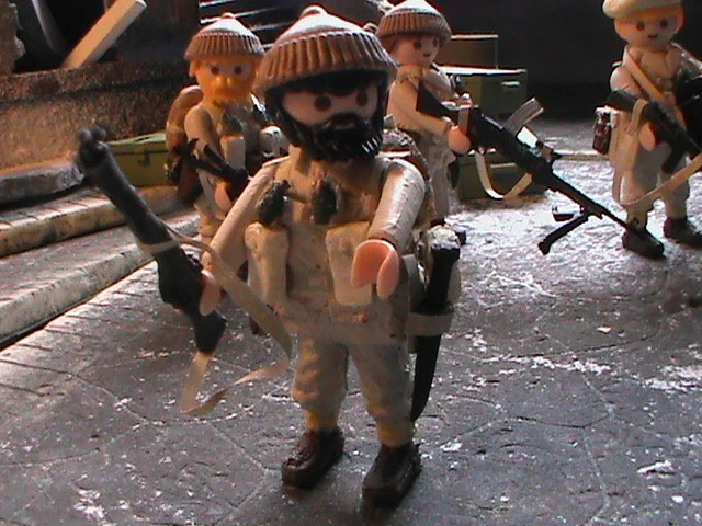 Playmobil Custom Maestro Saese Tin Ref -0129 Bis • EUR 54,55