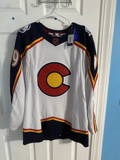 Nathan Mackinnon Reverse Retro 1.0 (L) for Sale in Parker, CO - OfferUp