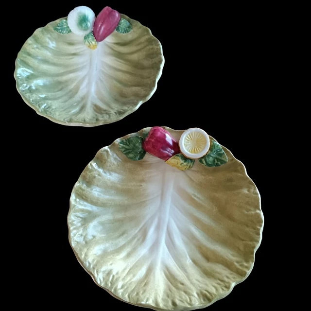 2 MAJOLICA Signed Walter Hatches Cabbage Vegetable Salad Plates 8.5X8.5 ITALY