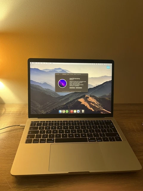 Apple MacBook Pro 13" 120GB Intel Core i5 8 GB. Battery Faulty