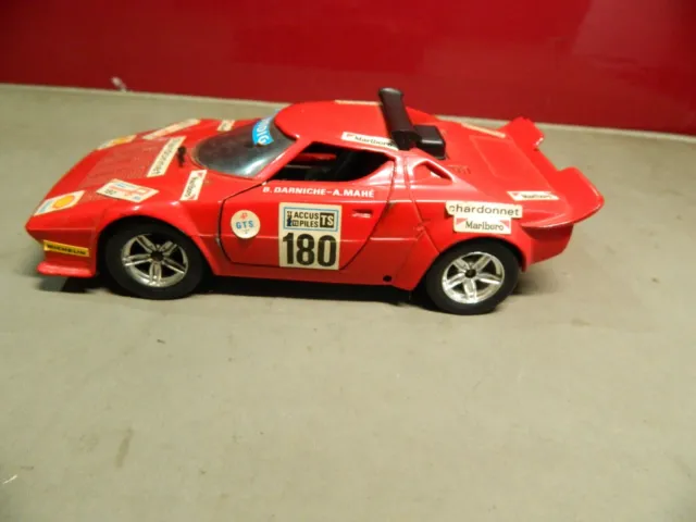 Polistil S34 1:25 Scale Lancia Stratos Stratur #180 Rally - in Red in GC.