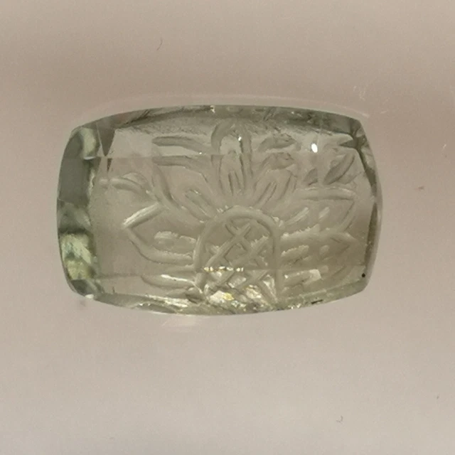 Quartz vert naturel du Brésil - Coussin Intaille 5.06 Carats