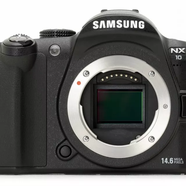 Samsung NX10 Prosumer Digital Camera 14.6MP SD/SDHC - Body Only (EV-NX10ZZBABUS)