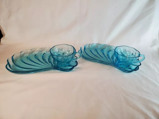 Hazel Atlas Turquoise Glass CAPRI SEASHELL Snack Plate & Cup Set Of 2 Each