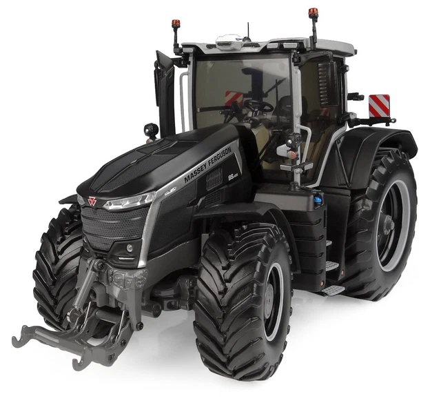 UNIVERSAL HOBBIES - Tracteur limité à 750 pièces - VALTRA G135 Rouge
