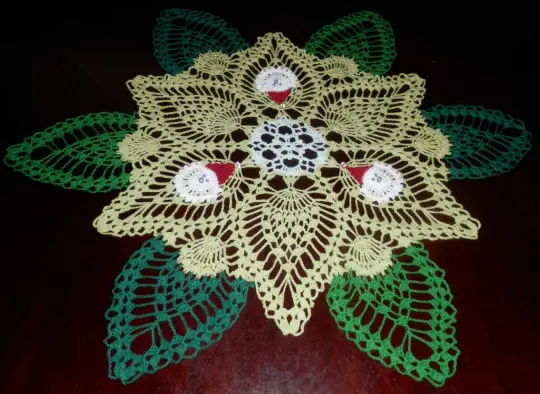 Stunning Handmade Crochet Tablecloth Doily, 27",Round,"Santa Claus", Cotton100%