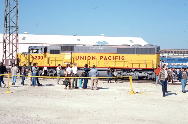 Orig slide UP Union Pacific EMD SD60 6200 Open House La Grange IL 1989  BIN