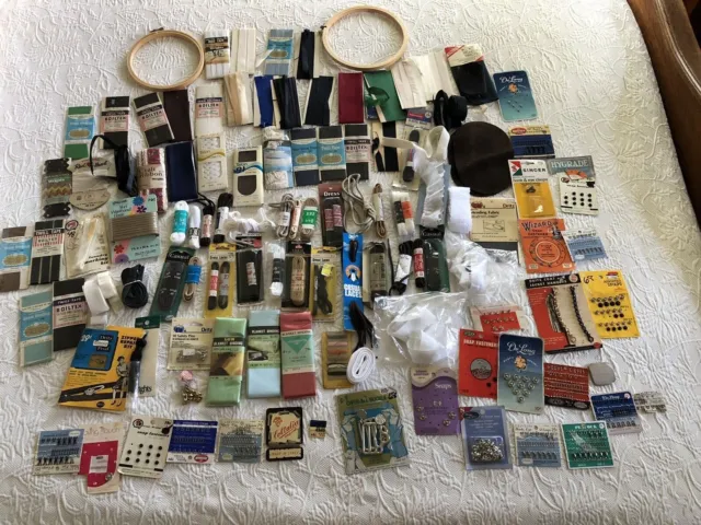 Huge lot of vintage sewing and craft items --Over 2 pounds!! Most new in package