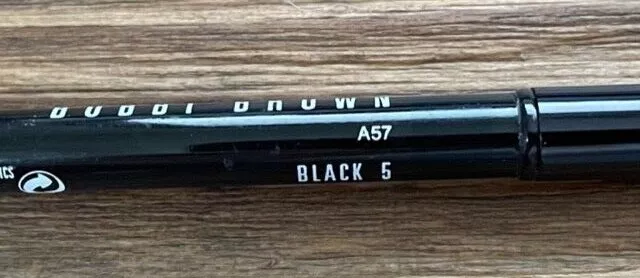 Crayon des yeux BOBBI BROWN couleur Black 5 - Creamy Eye Pencil 1.3 g 3